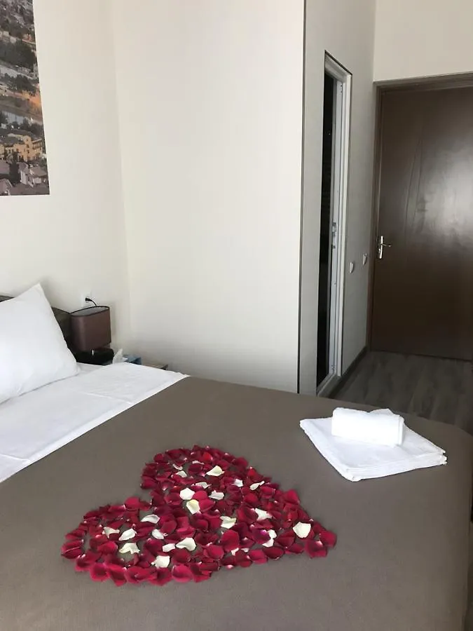 Hotel Sweet Rooms Inn Tbilisi